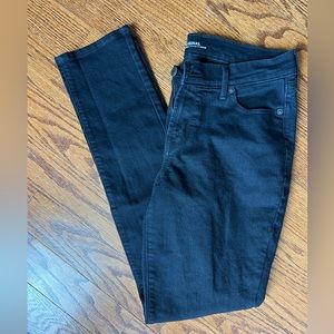 Old Navy Black Mid-Rise Pants 6 Regular